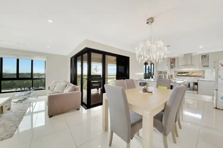 18 Eucalyptus Place, Kirkwood QLD 4680