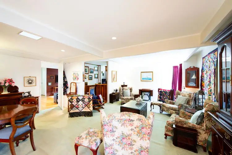 Second view of Homely house listing, 6 Herschell Circuit, Flynn ACT 2615