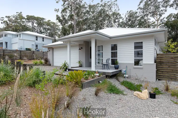 7 Nightshade Crescent, Murrays Beach NSW 2281