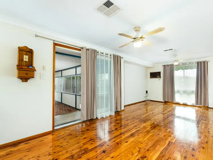 Fourth view of Homely house listing, 52 Newham Drive, Cambridge Gardens NSW 2747