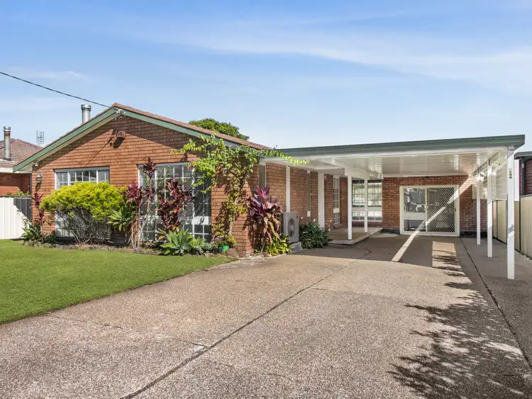 112 Dudley Street, Gorokan NSW 2263