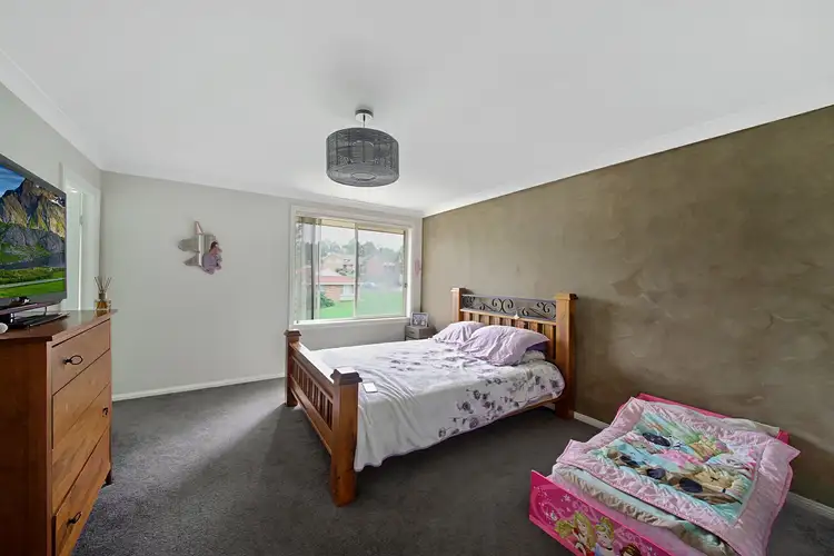 Fifth view of Homely house listing, 2 Jaf Place, Blairmount NSW 2559