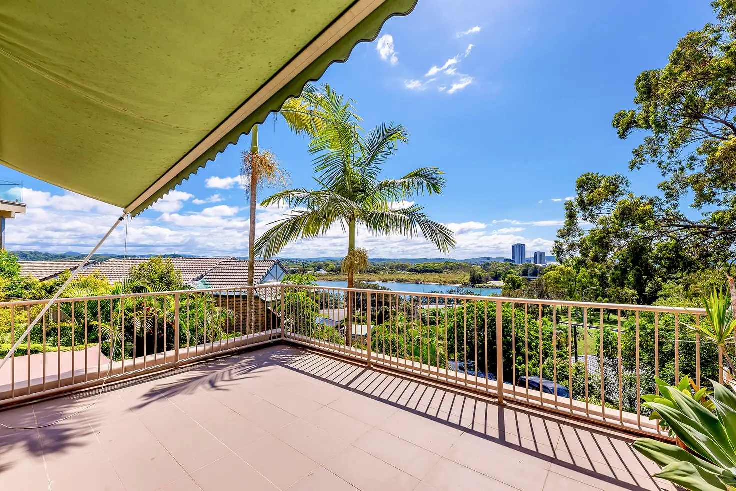 Main view of Homely apartment listing, 3/9 Dandaloo Drive, Currumbin QLD 4223