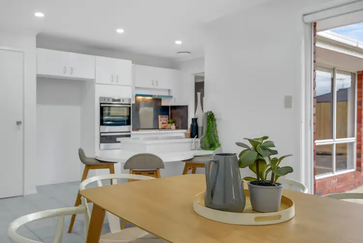 Fifth view of Homely house listing, 13 Balcombe Court, Craigieburn VIC 3064