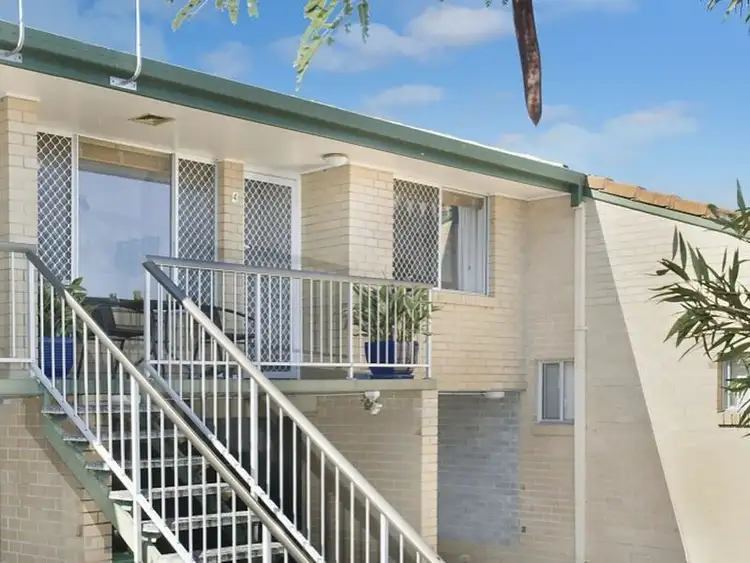 Main view of Homely unit listing, 4/4 Huntingdale Road, Lismore NSW 2480