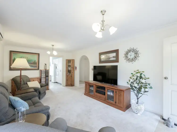 Fifth view of Homely house listing, 9/20 Cowmeadow Road, Mount Hutton NSW 2290