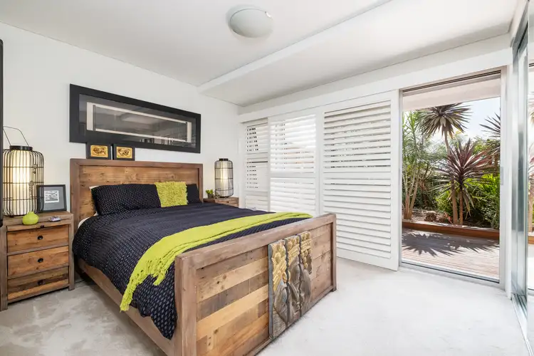 Fourth view of Homely unit listing, 5/72-74 Pacific Parade, Dee Why NSW 2099