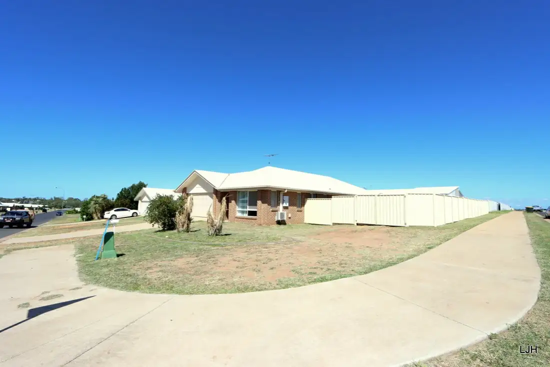 Main view of Homely house listing, 2 Lakeside Drive, Emerald QLD 4720