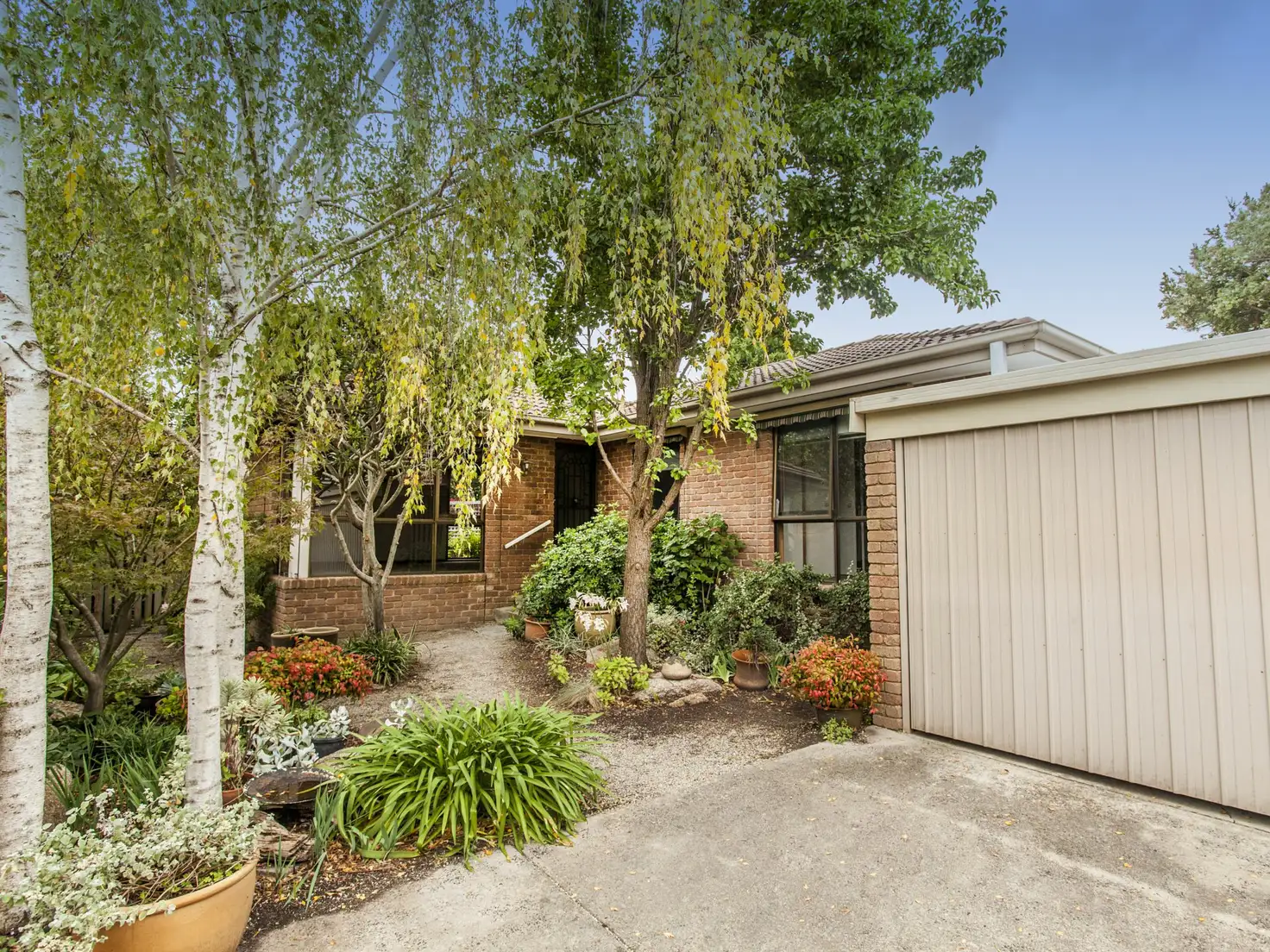 Main view of Homely unit listing, 2/21 Wenwood Street, Ringwood East VIC 3135