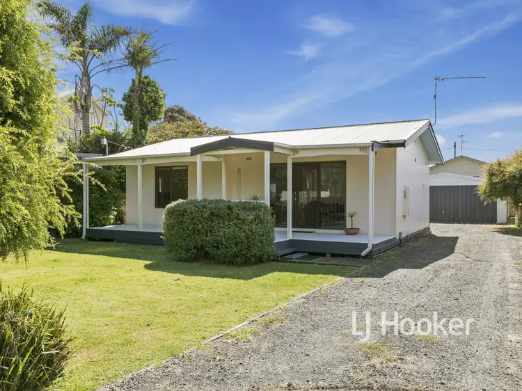 54 Anglers Road, Cape Paterson VIC 3995