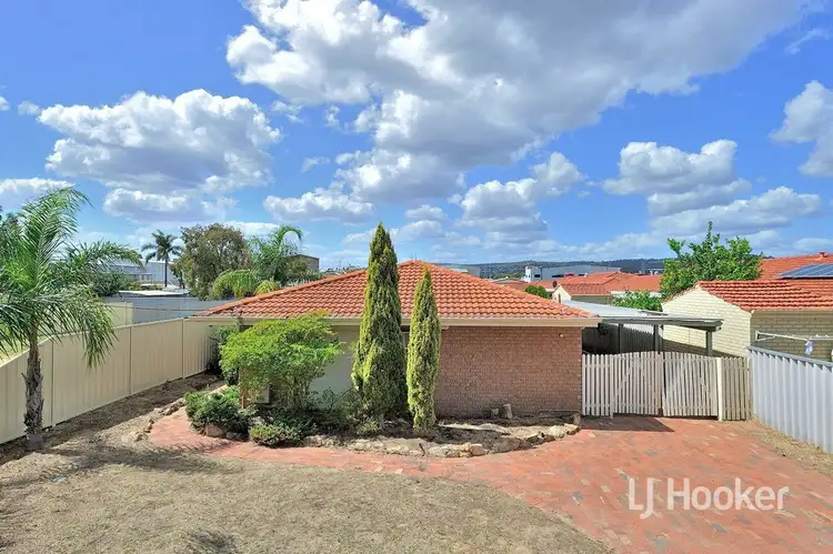 42 Victoria Pde, Midvale WA 6056