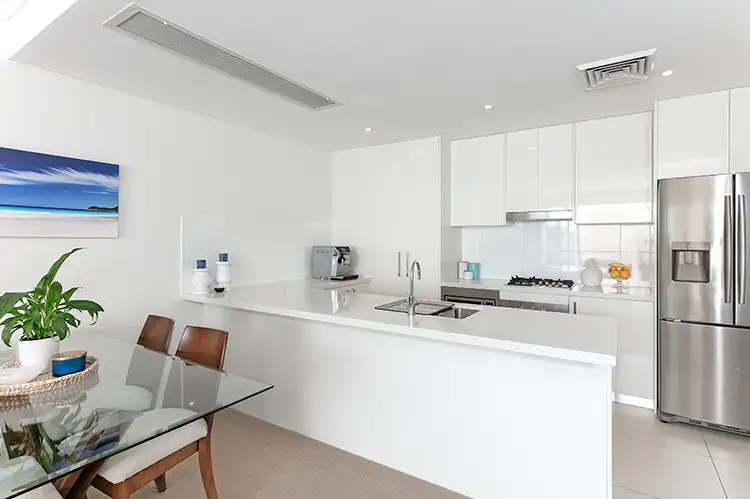 Third view of Homely apartment listing, 20/72-74 Pacific Parade, Dee Why NSW 2099