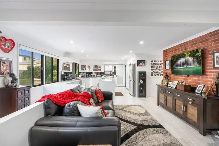 Fourth view of Homely house listing, 6 Dowrie Street, Upper Mount Gravatt QLD 4122