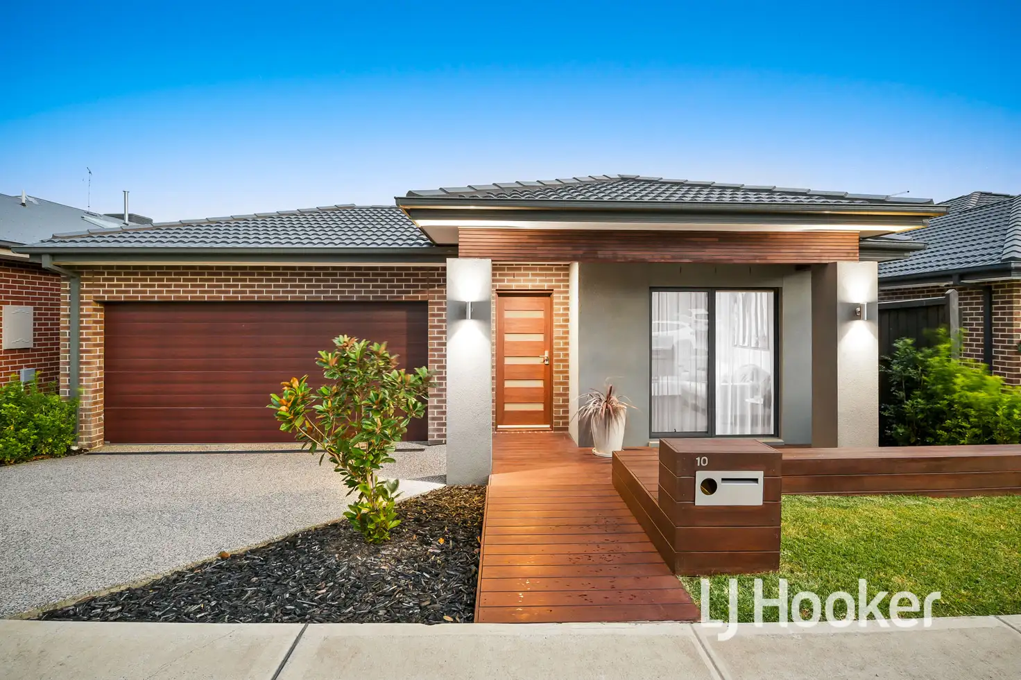 Main view of Homely house listing, 10 Jomon Way, Officer VIC 3809