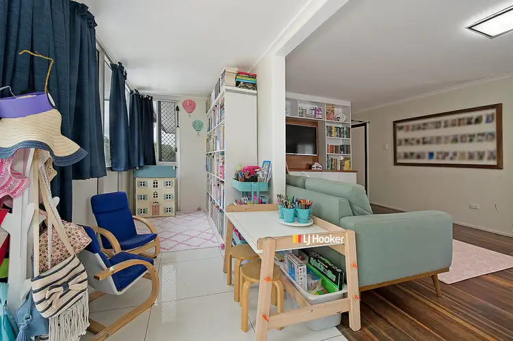 Fifth view of Homely house listing, 5 Claragh Court, Kallangur QLD 4503