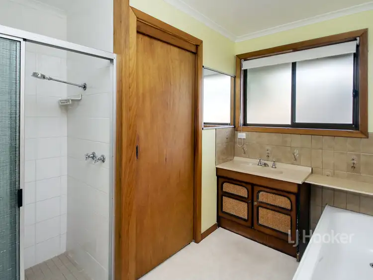 Sixth view of Homely unit listing, Unit 3/1-7 Jefferson Street, Bairnsdale VIC 3875