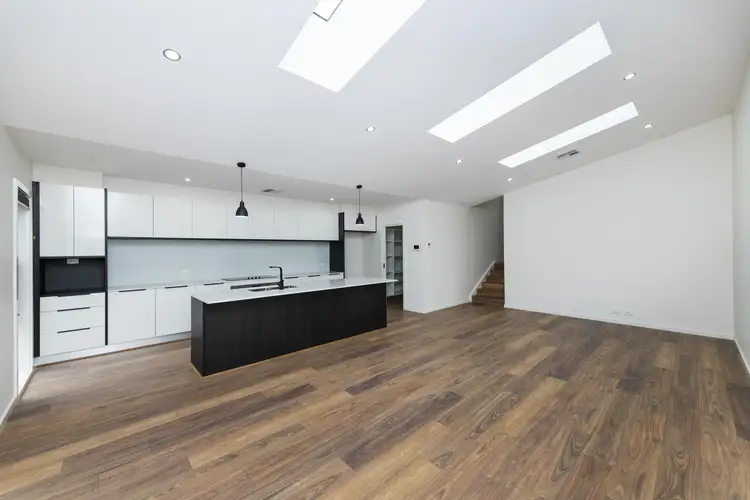 Fifth view of Homely townhouse listing, 2/19 Port Arthur Street, Lyons ACT 2606