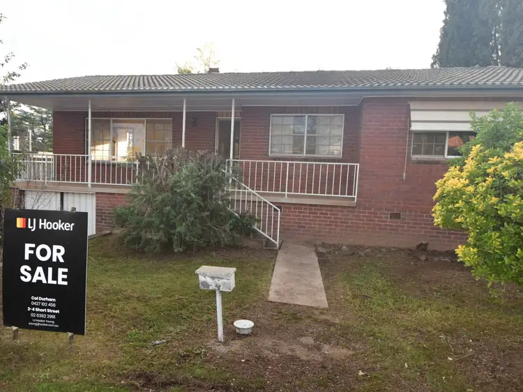 13 Russell Street, Young NSW 2594