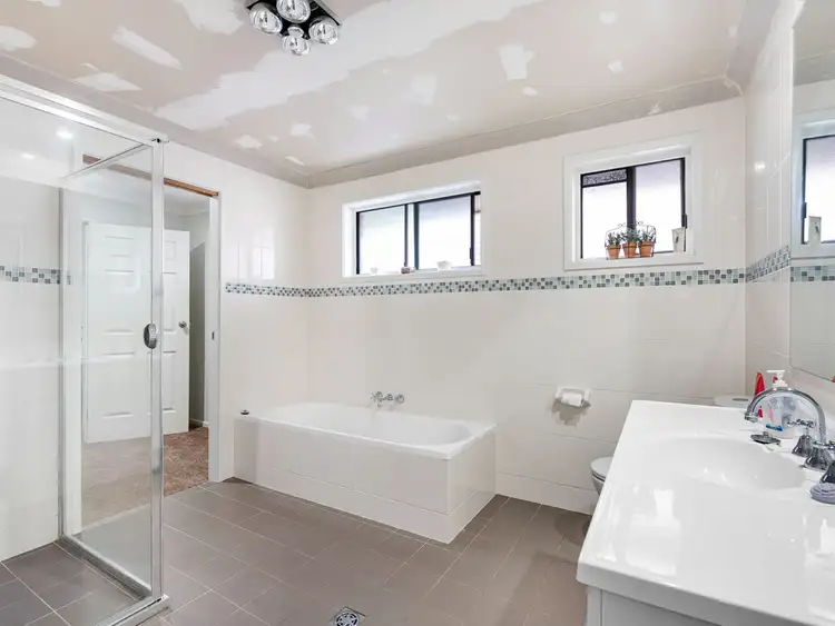Sixth view of Homely house listing, 3 Sunnybank Close, Belmont North NSW 2280
