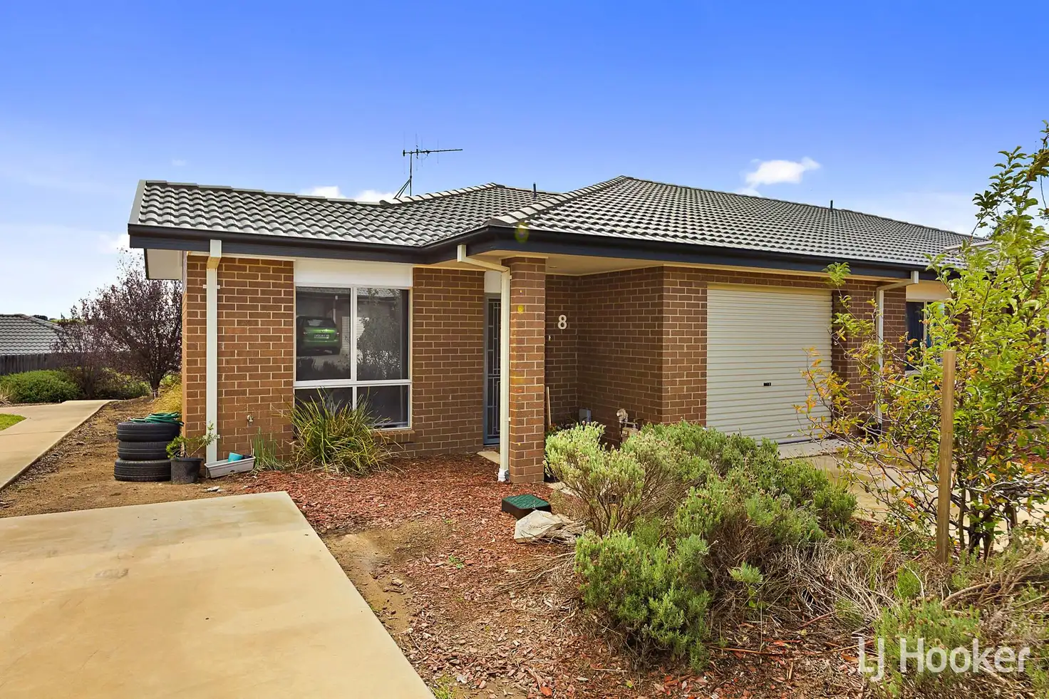 Main view of Homely townhouse listing, 8/139 Macfarlane Burnett Avenue, Macgregor ACT 2615