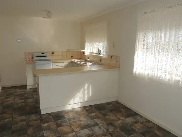 Second view of Homely unit listing, Unit 2/5 Brown Street, Swan Hill VIC 3585