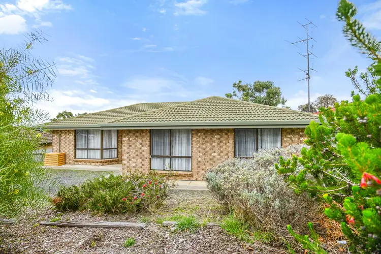 27 Norfolk Avenue, Victor Harbor SA 5211