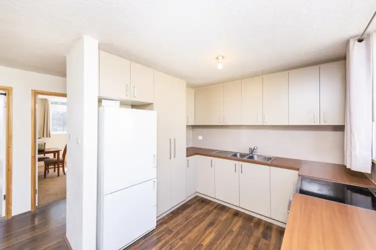Third view of Homely unit listing, 9/6 Stornaway Road, Queanbeyan NSW 2620