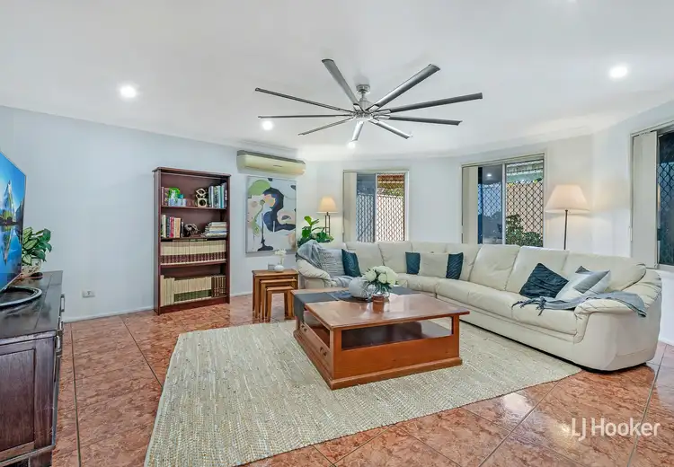 Second view of Homely house listing, 32 Sentry Drive, Stanhope Gardens NSW 2768