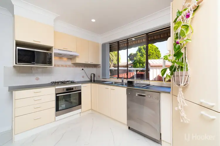 Third view of Homely house listing, 5 Clover Place, Macquarie Fields NSW 2564