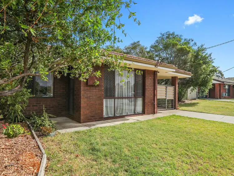 10b Coran Place, Camillo WA 6111