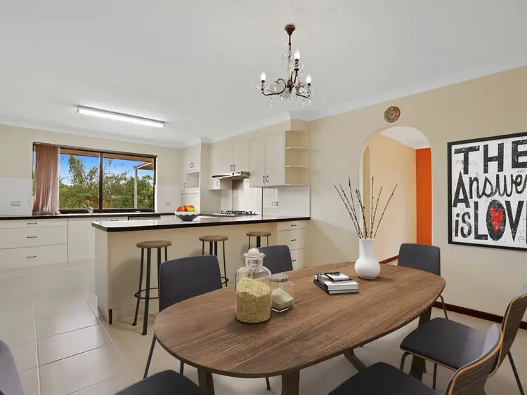 Fourth view of Homely house listing, 3 Terry Vale, Willetton WA 6155