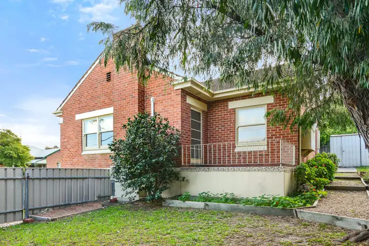 25 William Street, Victor Harbor SA 5211