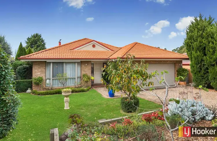 Second view of Homely house listing, 4 Uno Court, Hidden Valley VIC 3756