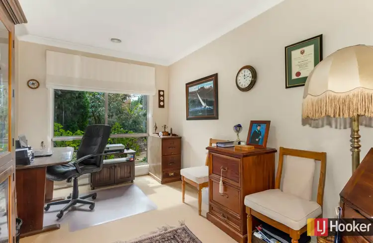 Fifth view of Homely house listing, 4 Uno Court, Hidden Valley VIC 3756
