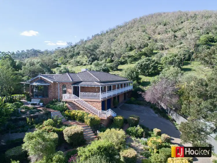Main view of Homely house listing, 10 Arunta Place, East Tamworth NSW 2340
