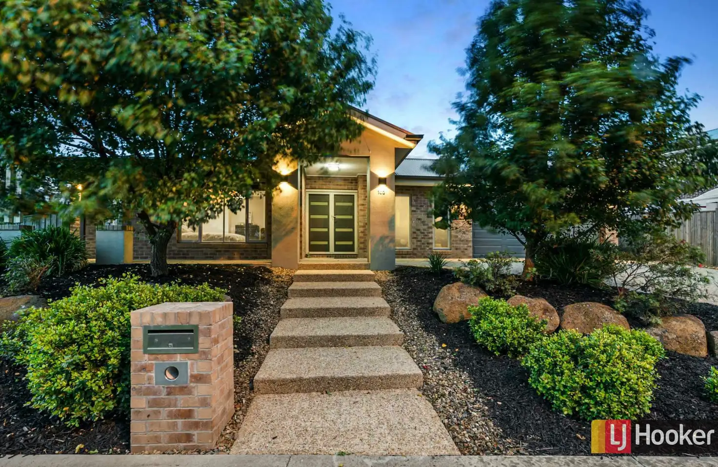 Main view of Homely house listing, 100 Mandalay Circuit, Beveridge VIC 3753