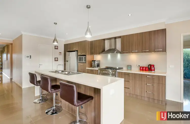 Third view of Homely house listing, 100 Mandalay Circuit, Beveridge VIC 3753