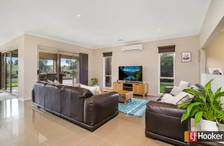 Fifth view of Homely house listing, 100 Mandalay Circuit, Beveridge VIC 3753