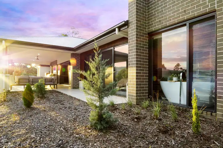 16 Darwalla Road, Mount Nathan QLD 4211