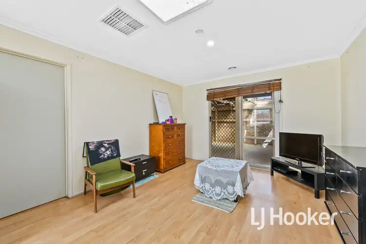 Third view of Homely house listing, 8 Jason Place, Hampton Park VIC 3976