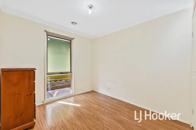 Sixth view of Homely house listing, 8 Jason Place, Hampton Park VIC 3976