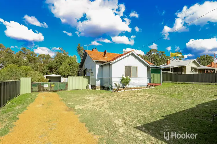 20 Telfer Crescent, Collie WA 6225