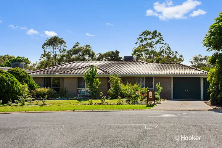 5 Nilpena Court, Craigmore SA 5114