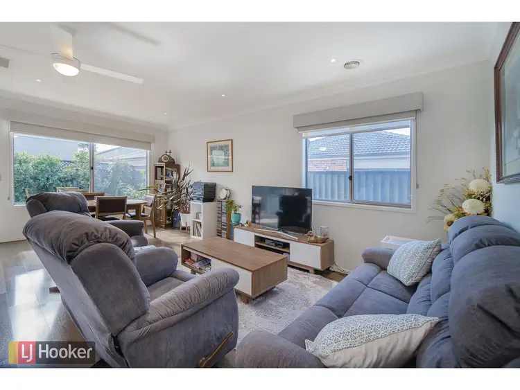 Seventh view of Homely house listing, 11 Moxie Road, Craigieburn VIC 3064