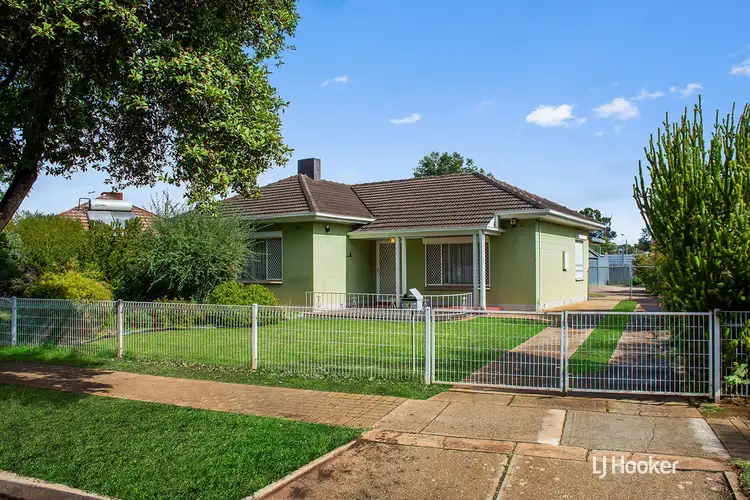 6 Underdown Road, Elizabeth South SA 5112
