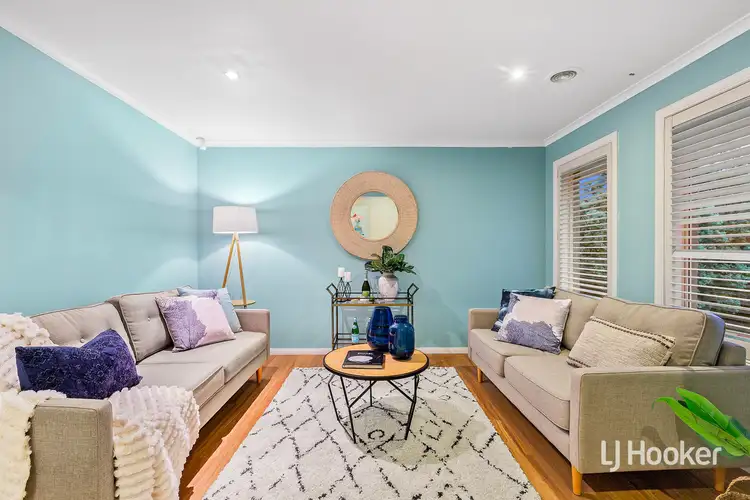 Fourth view of Homely house listing, 2 Manhattan Close, Sanctuary Lakes VIC 3030