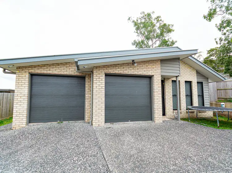 17 Chandon Court, Hillcrest QLD 4118