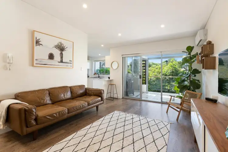 22/21-23 Old Barrenjoey Road, Avalon Beach NSW 2107