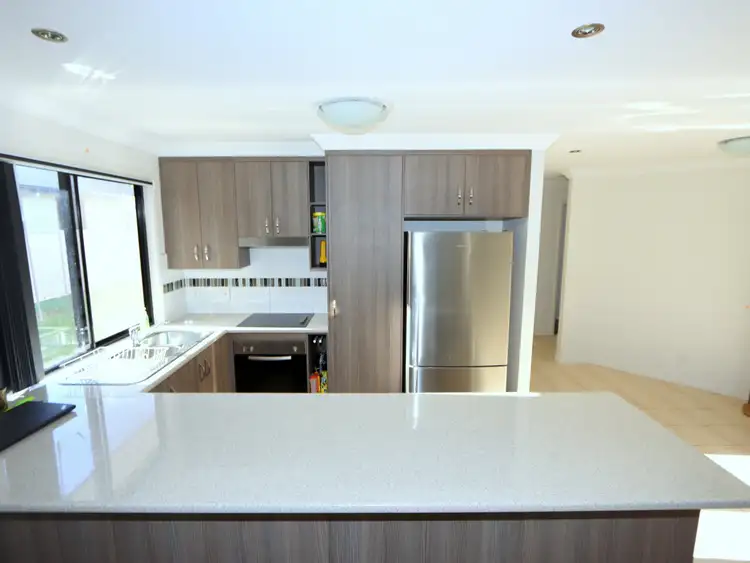 Fifth view of Homely townhouse listing, 1/70 Long Street, Emerald QLD 4720
