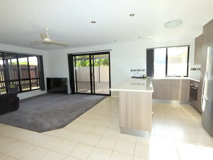 Seventh view of Homely townhouse listing, 1/70 Long Street, Emerald QLD 4720